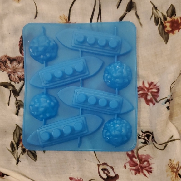 Gin & Titonic (Titanic) ice tray - Picture 3 of 3